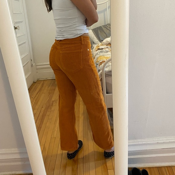 Zara corduroy burnt orange pants - Picture 3 of 3
